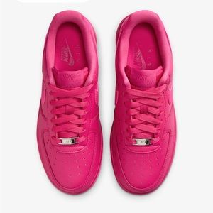 Nike Air Force 1 '07 women’s size 8 Barbie hot pink